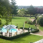 Le Logis Du Pressoir Self Catering In Beautiful 18th Century Estate In The Heart Of The Loire Valley With Heated Pool And Extensive Grounds. * Les Bois-d'Anjou