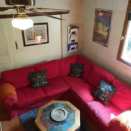 Le Logis Du Pressoir Self Catering In Beautiful 18th Century Estate In The Heart Of The Loire Valley With Heated Pool And Extensive Grounds. *