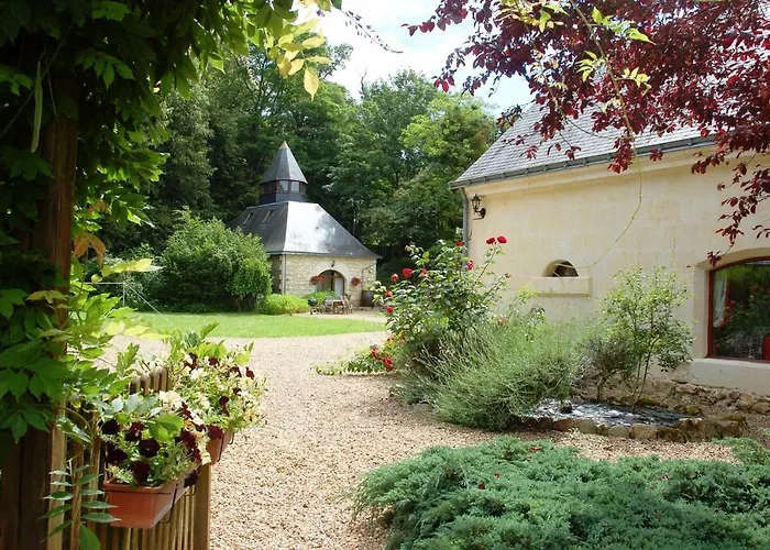 Le Logis Du Pressoir Self Catering In Beautiful 18th Century Estate In The Heart Of The Loire Valley With Heated Pool And Extensive Grounds. * Les Bois-d'Anjou
