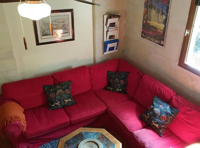 Le Logis Du Pressoir Self Catering In Beautiful 18th Century Estate In The Heart Of The Loire Valley With Heated Pool And Extensive Grounds. *